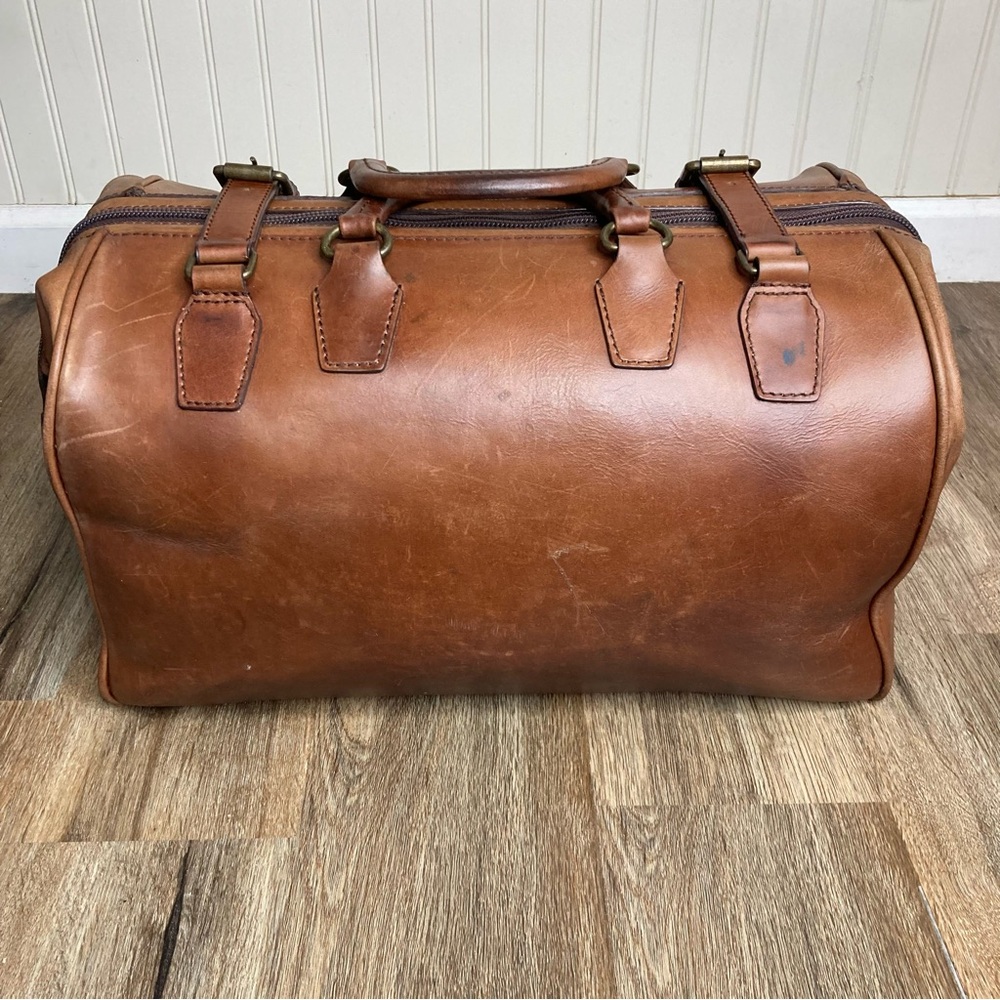 Duluth Trading Leather AWOL Weekender Duffel Bag-Brown-Buckle/Zip-Quiet Luxury - Picture 6 of 16